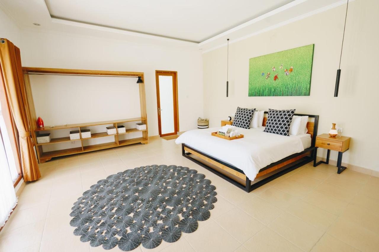 Villa Orked 3 With Family Room Seminyak Екстериор снимка