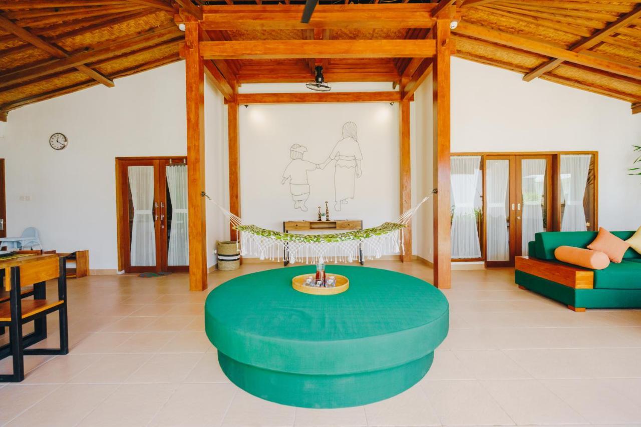 Villa Orked 3 With Family Room Seminyak Екстериор снимка
