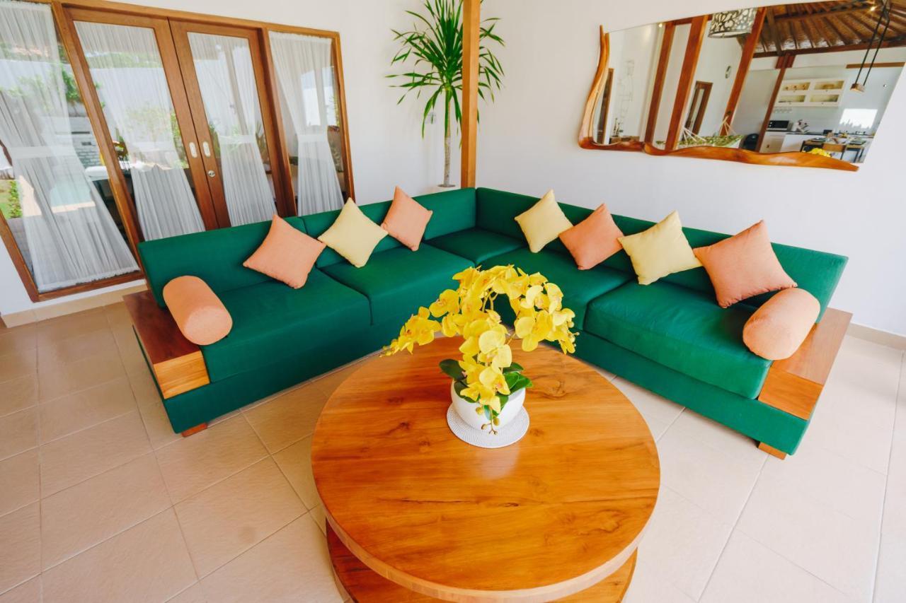 Villa Orked 3 With Family Room Seminyak Екстериор снимка
