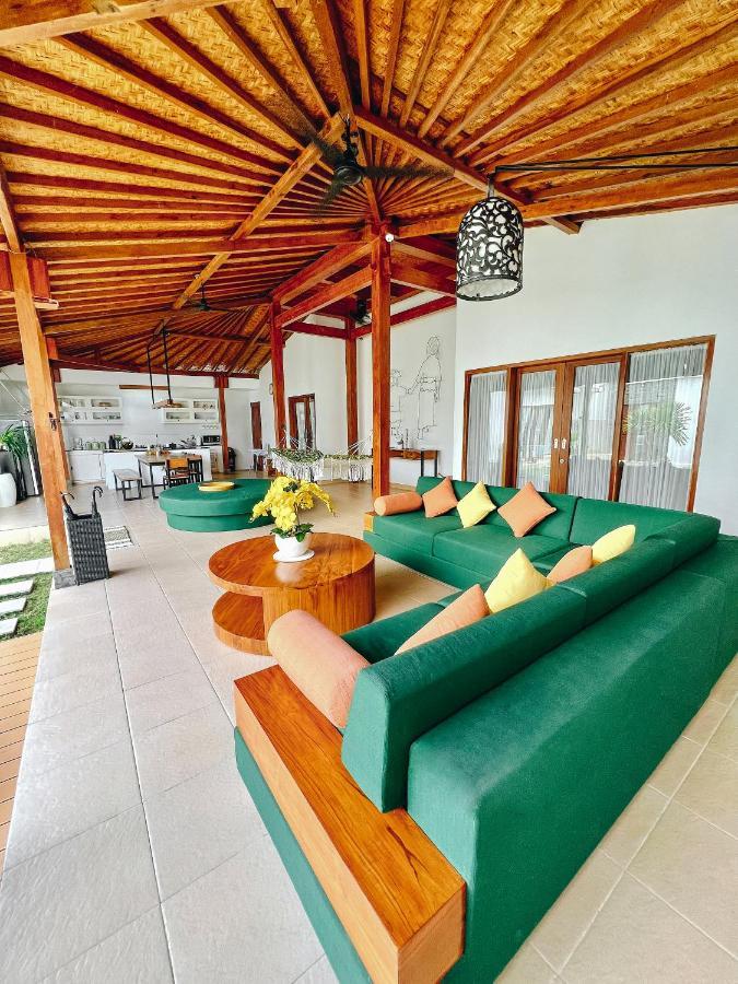 Villa Orked 3 With Family Room Seminyak Екстериор снимка