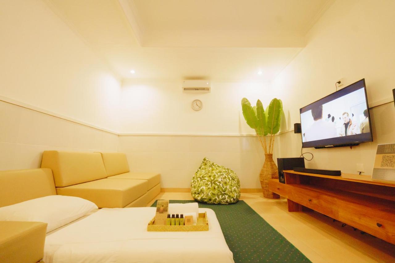 Villa Orked 3 With Family Room Seminyak Екстериор снимка