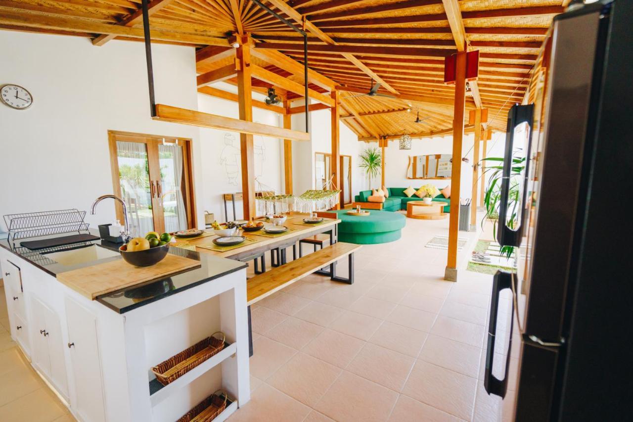 Villa Orked 3 With Family Room Seminyak Екстериор снимка